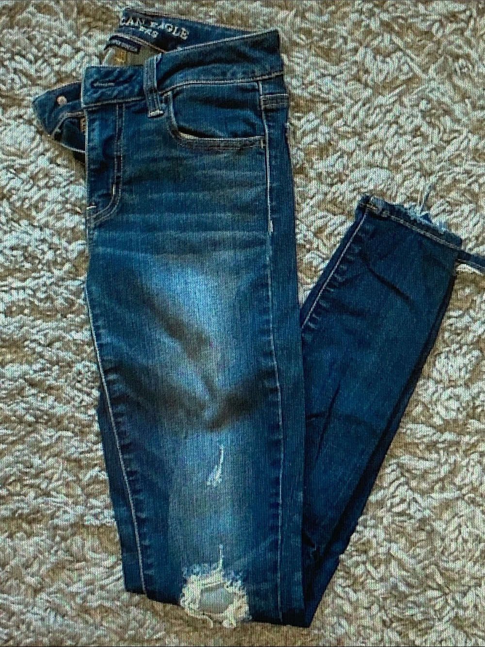 American Eagle Outfitters Indigo Skinny Jeans with Distressed Knee